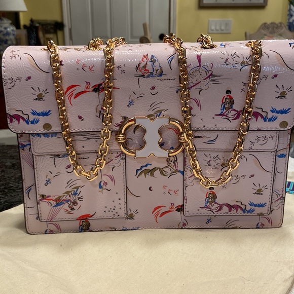 Tory Burch Ladies Light Lavender Medium Size Purse with 2 Pockets in front. - Picture 5 of 5